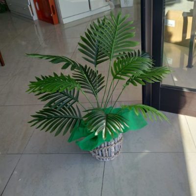 areca pianta verde artificiale con sottovaso