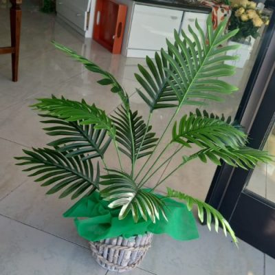 areca pianta verde artificiale con sottovaso