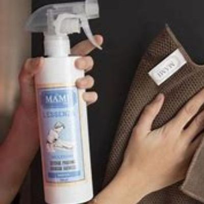 Spray multiuso mami milano con panno in microfibra in omaggio